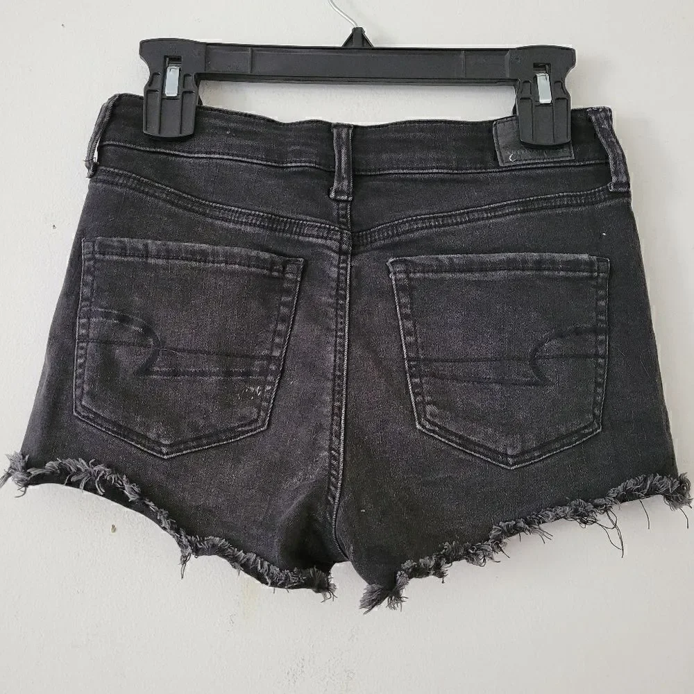 American Eagle Hi-Rise Shortie Black Distressed Shorts Raw Hem 4